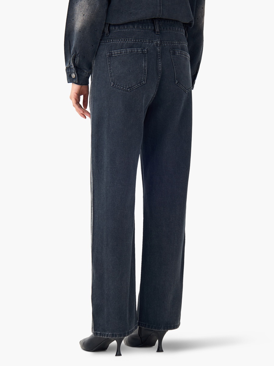 Wide Leg High-Rise Jeans with Embellished Detail