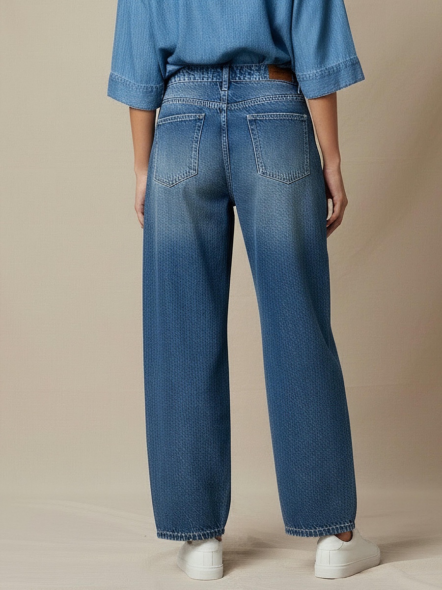 Balloon Fit Mid-Rise Jeans