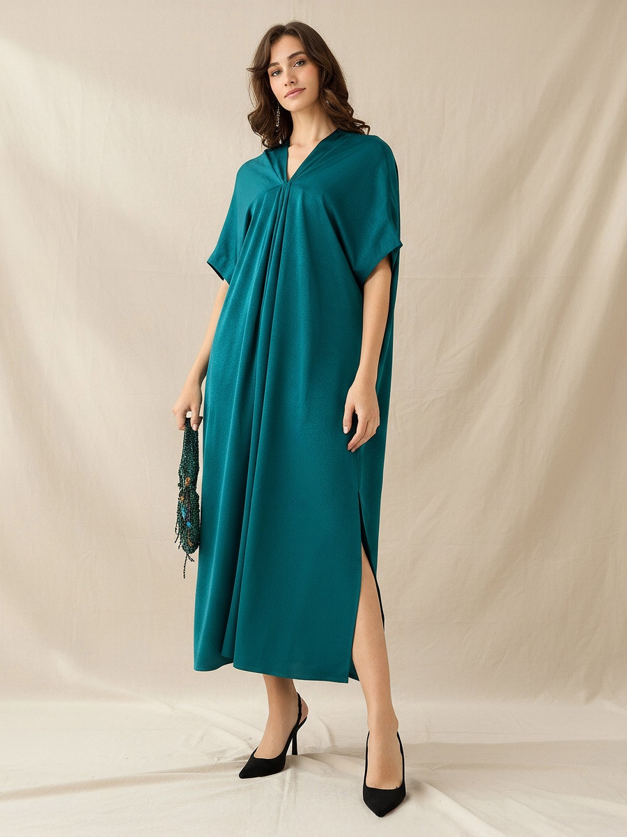 Pleated Textured Kaftan Maxi Dress with V Neck