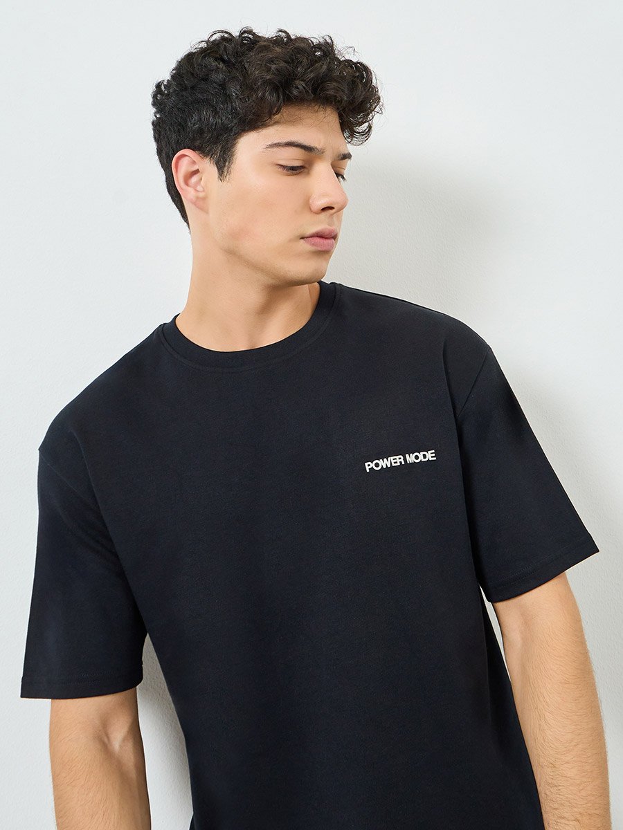 Men Black Minimal Print Oversized T-Shirt