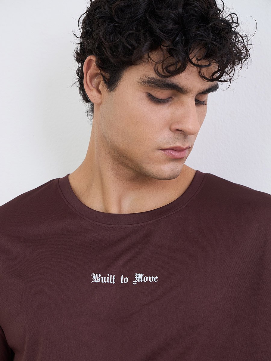 Men Chest Printed Regular Fit Active T-Shirt