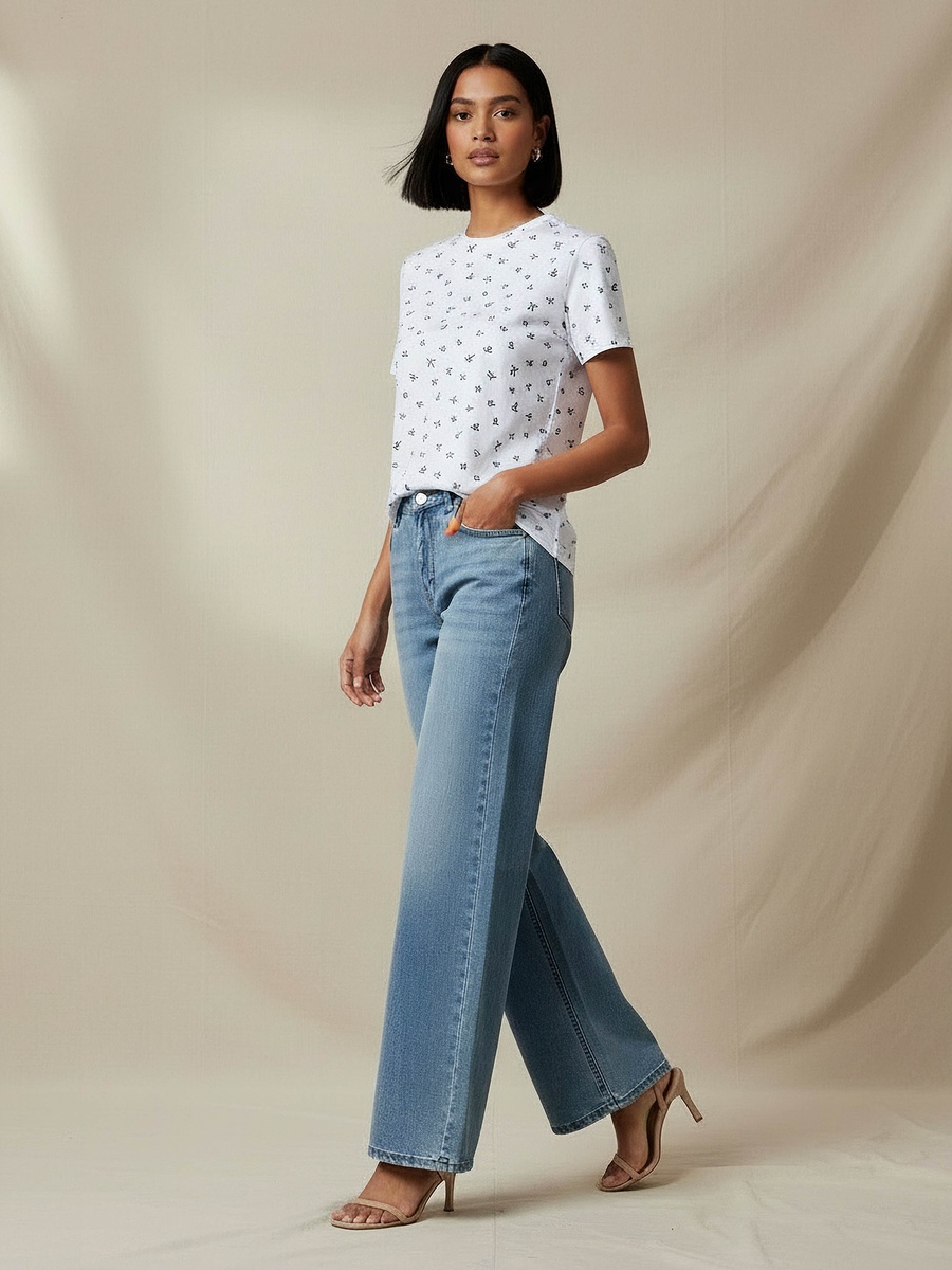 Slim Fit T-Shirt with Bow Print