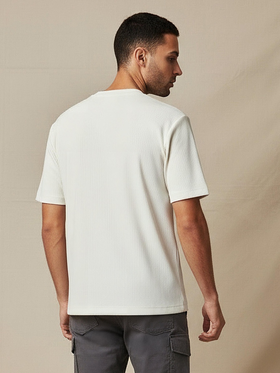 Men Regular Fit Crew Neck Short Sleeves T-Shirt