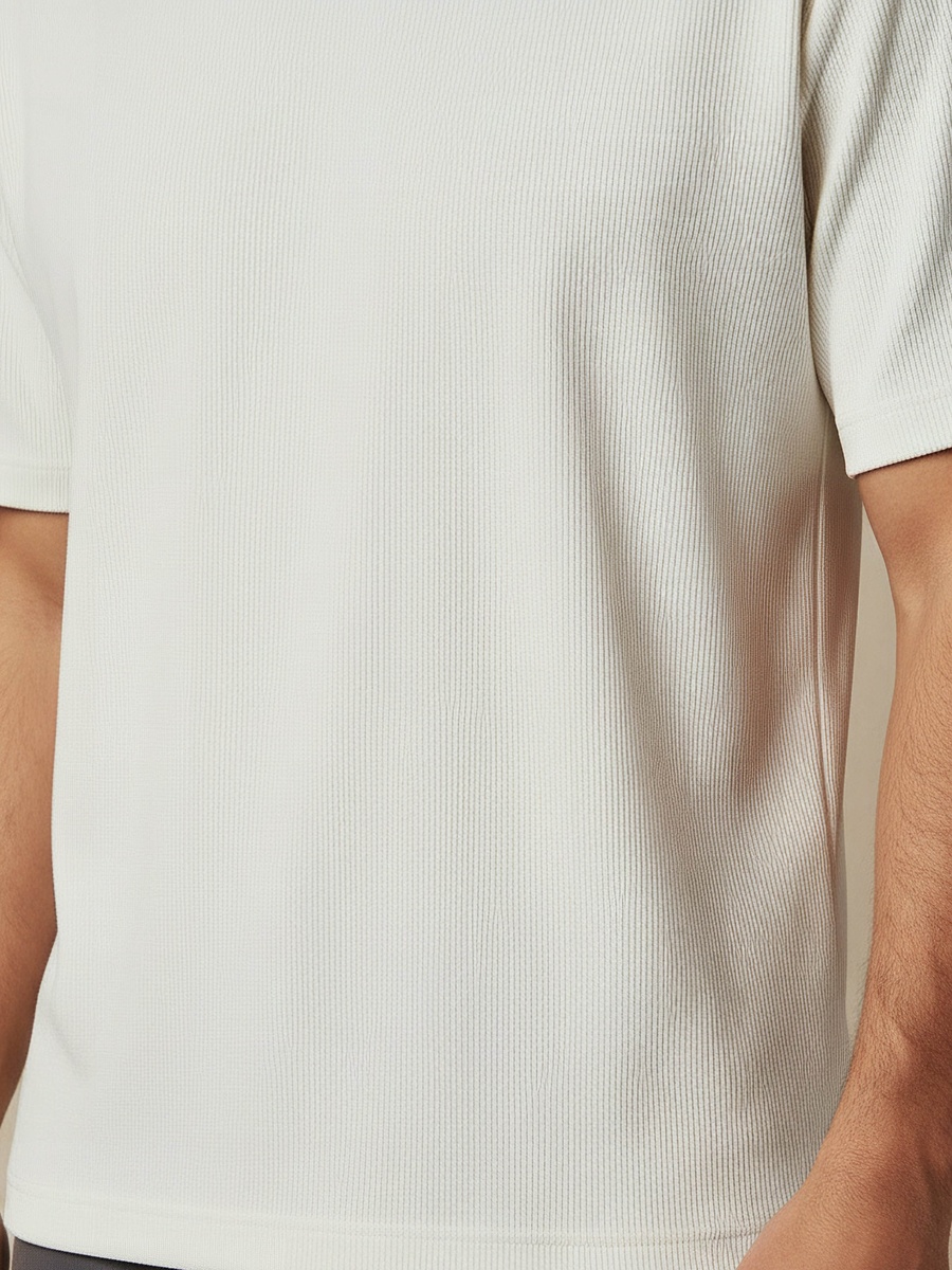 Men Regular Fit Crew Neck Short Sleeves T-Shirt