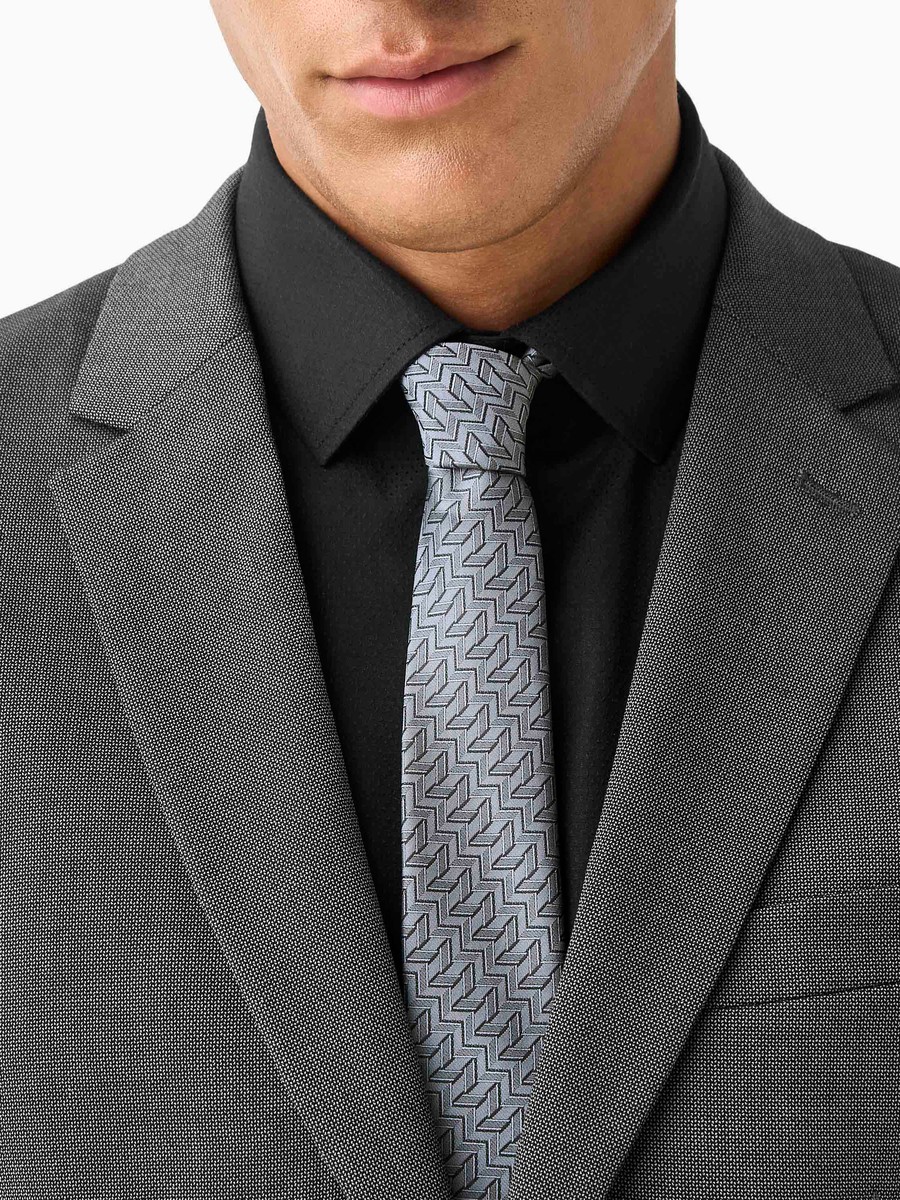 Men Textured Tie
