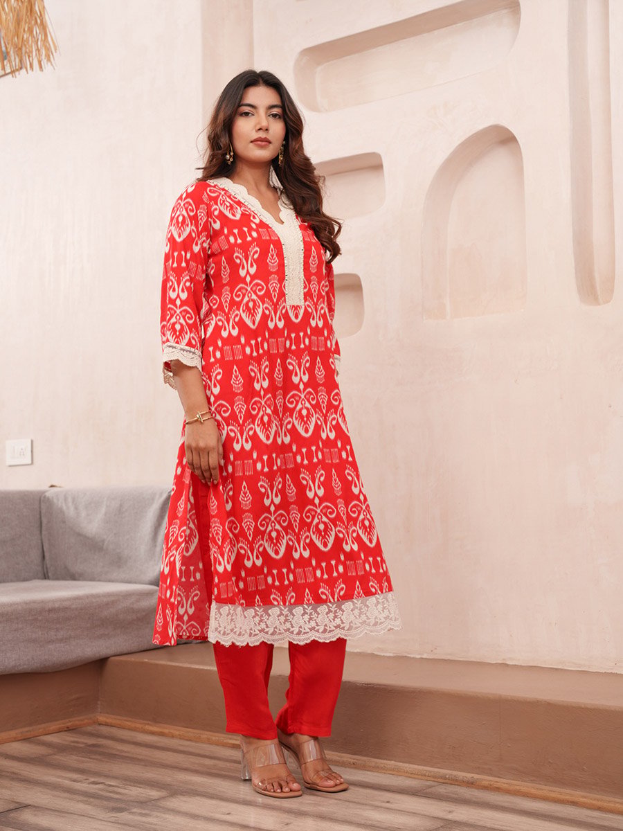 Women Ethnic Motif Print V Neck Straight Kurta and Trousers Co-Ords
