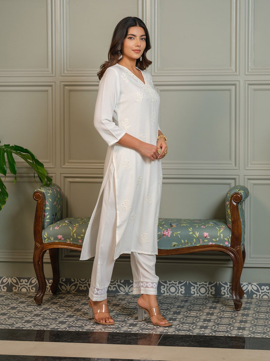 Women Embroidered Straight Kurta and Trousers Co-Ords