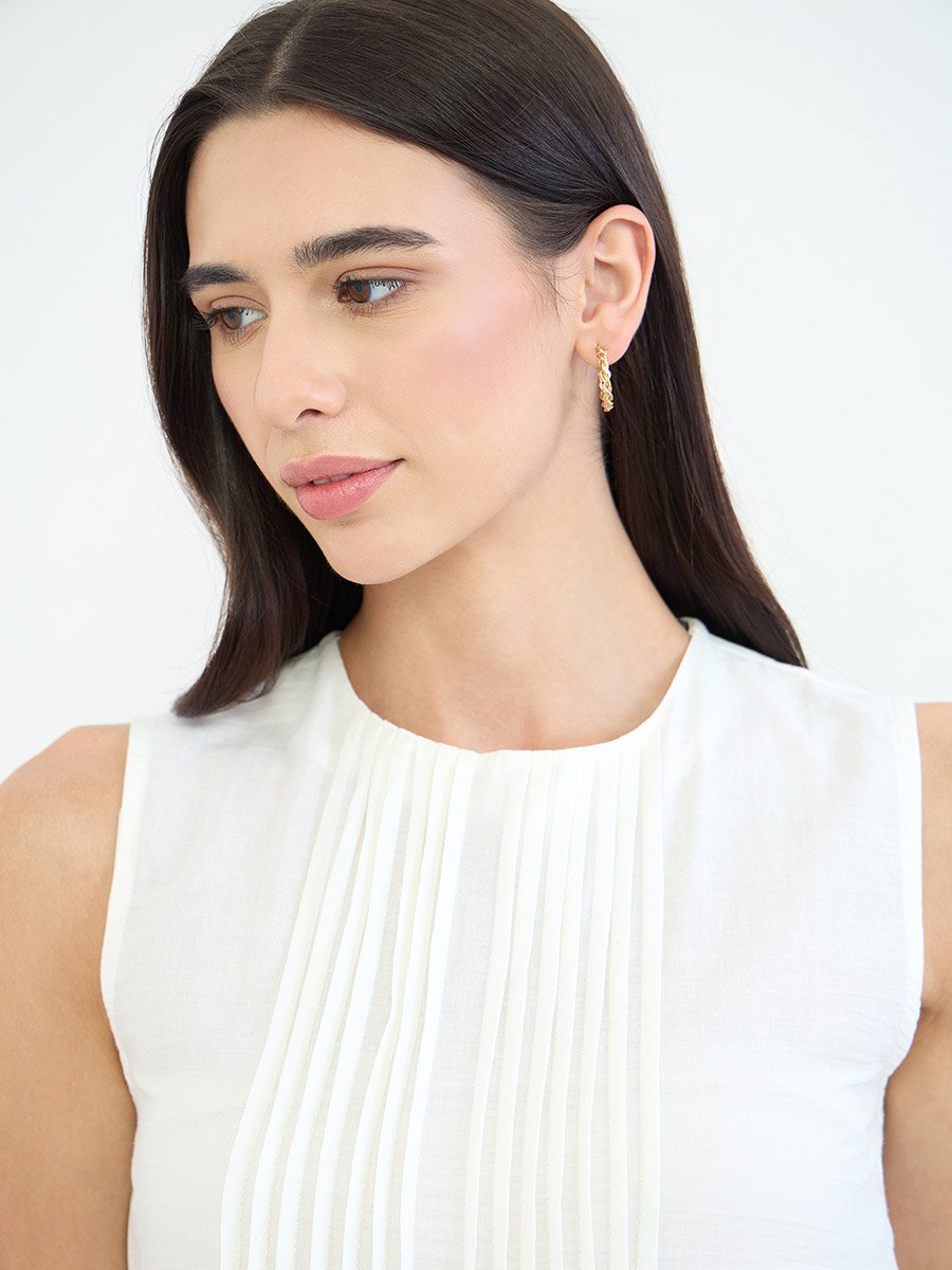 Off White Pintuck Schiffli Hem Top