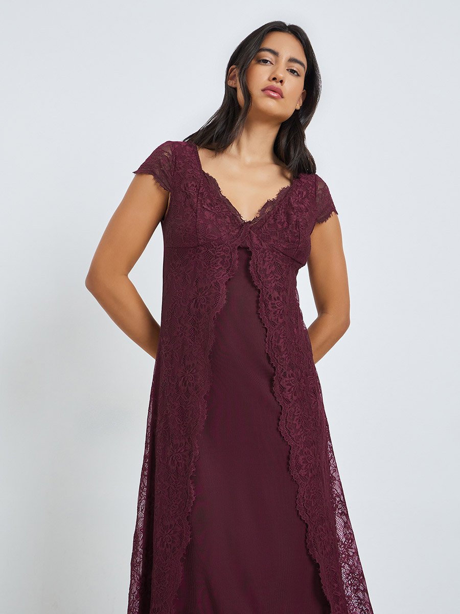 Burgundy Lace Trim V Neck Side Slit Nightdress