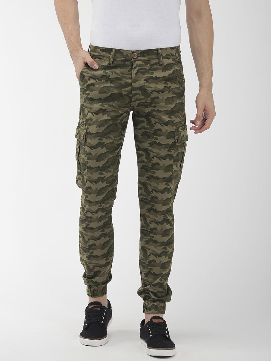 Men Olive Slim Fit Camouflage Cargo