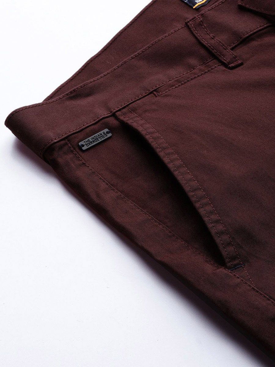 Men Burgundy Slim Fit Cargo Joggers