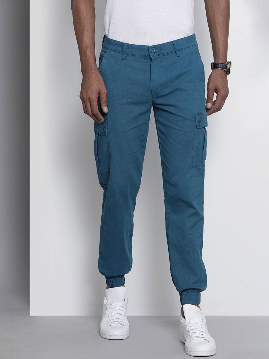 Men Blue Slim Fit Solid Cargo Joggers