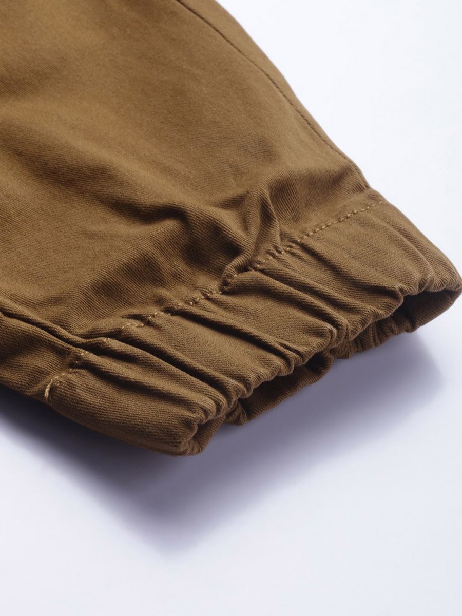 Men Brown Slim Fit Solid Cargo Joggers