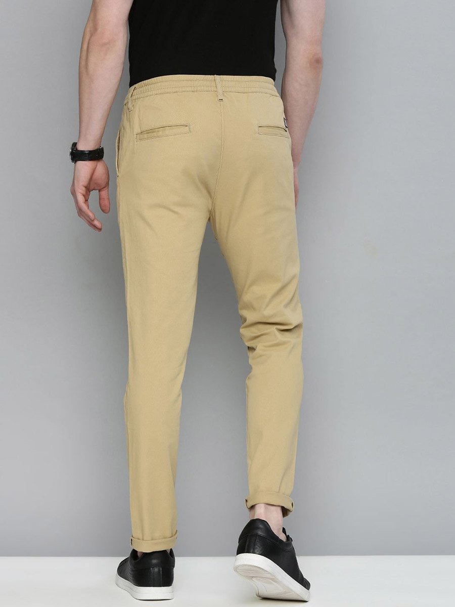 Men Slim Fit Solid Chinos