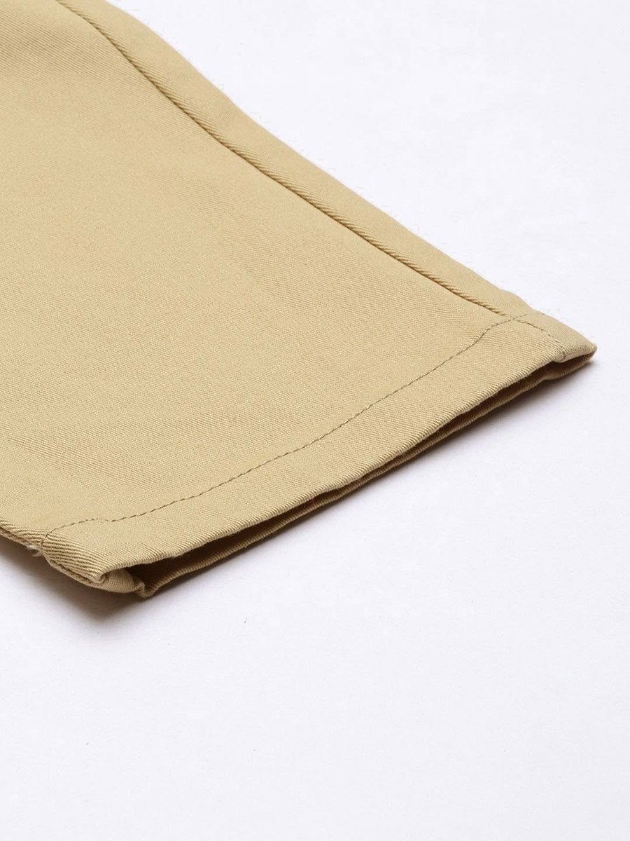 Men Slim Fit Solid Chinos
