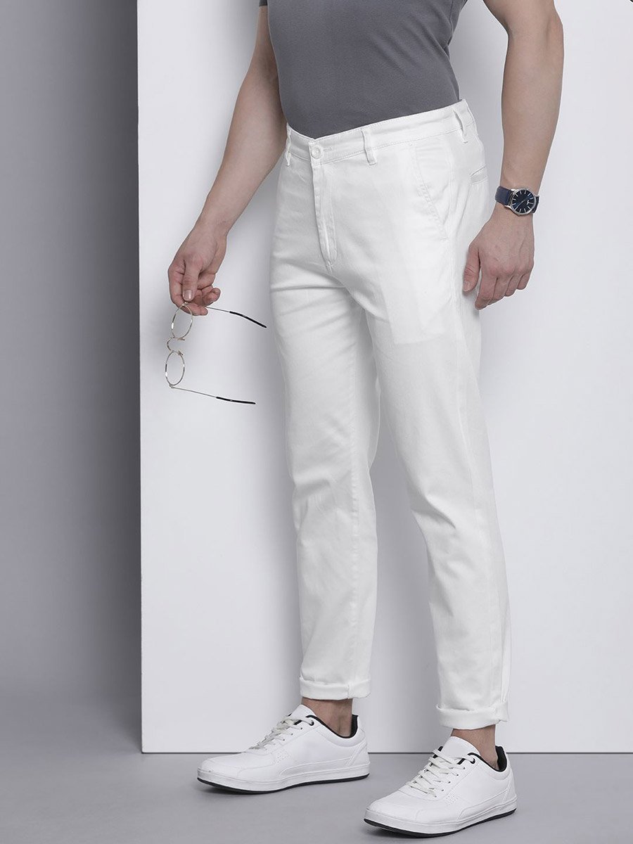 Men White Slim Fit Solid Chinos