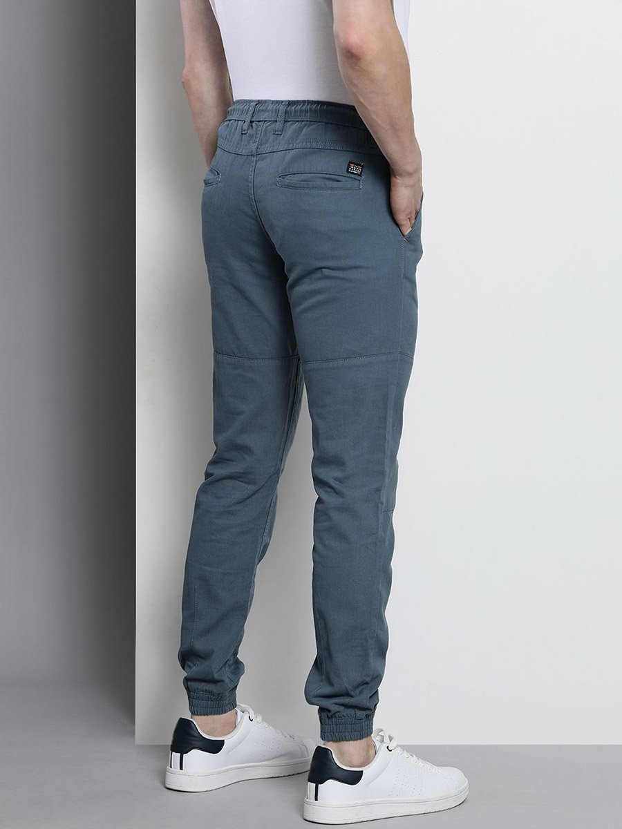 Men Slim Fit Solid Joggers