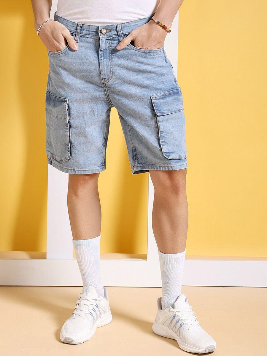 Men Relaxed Fit Solid Denim Shorts
