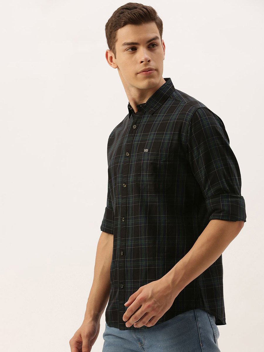 Men Black Slim Fit Checked Shirt