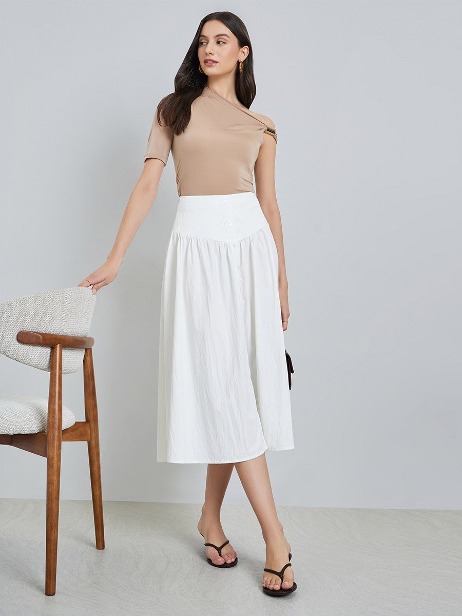 White Wide Waistband Button Midi Skirt For Women at Kuwait | Styli