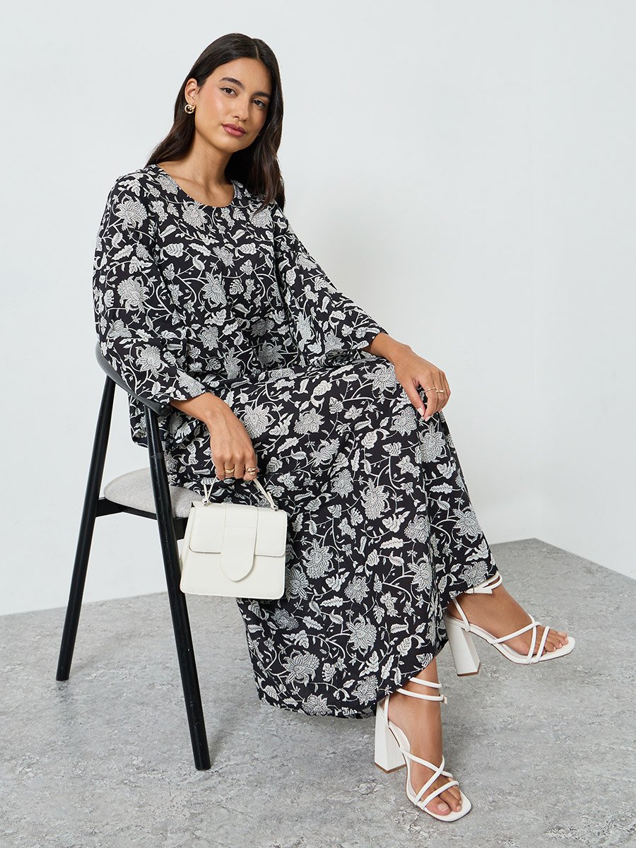Black Floral Print A-Line Jalabiya