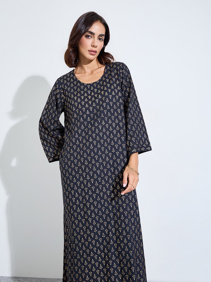 Black Foil Print Round Neck Jalabiya