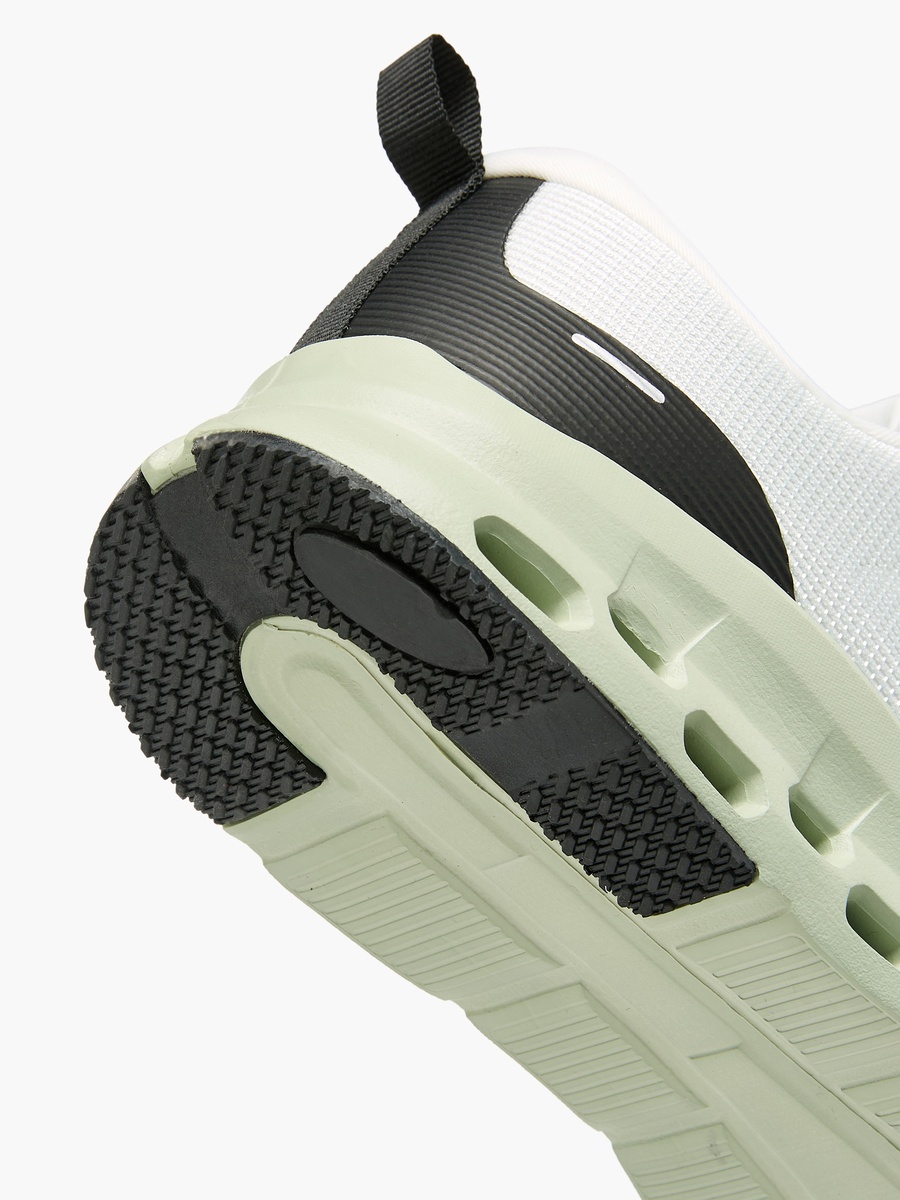 Men Lace-Up Sports Shoes