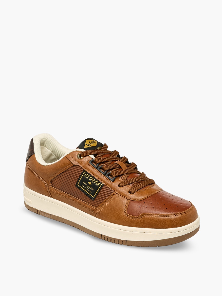 Men Perforated Ortholite Sneakers