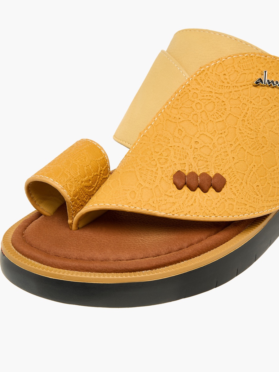 Men Toe Loop Detail Arabic Sandals