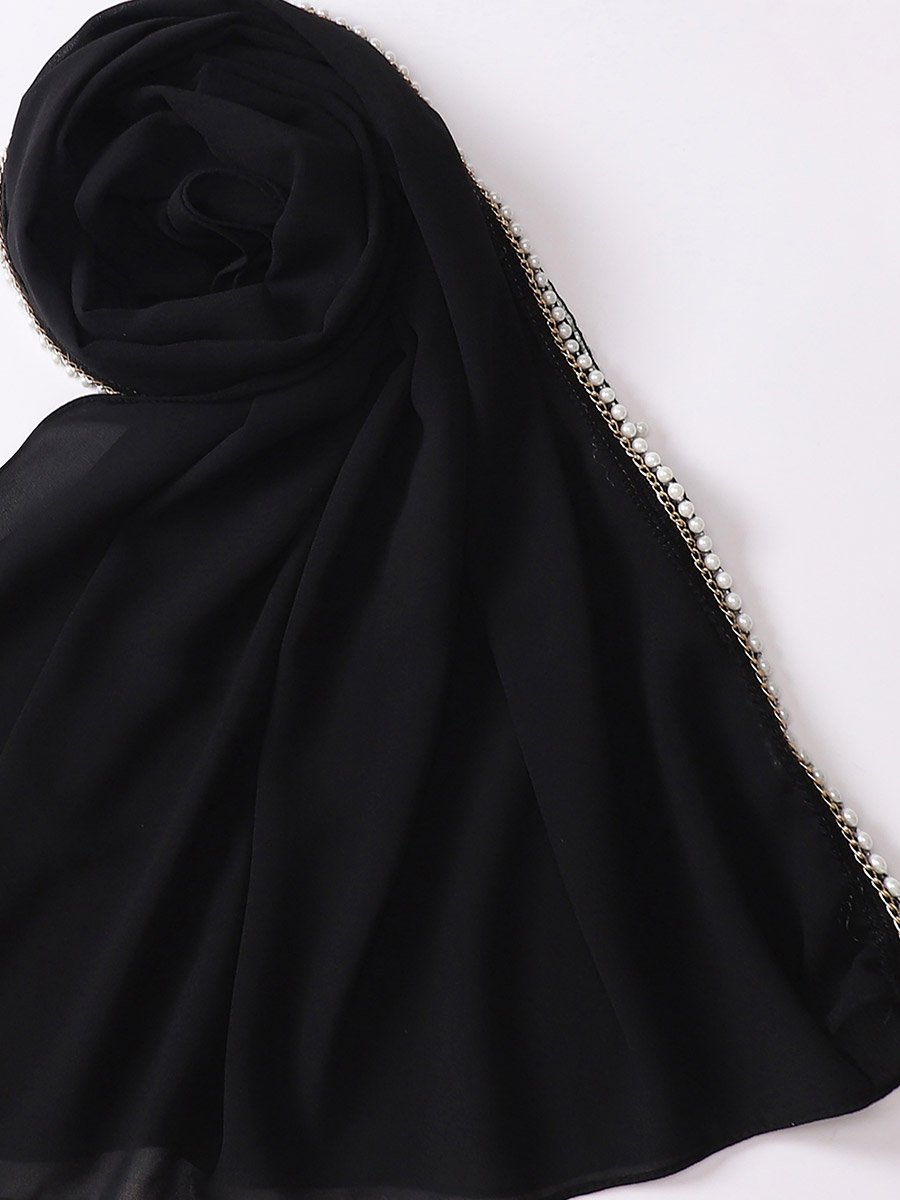 حجاب مزين بالخرز