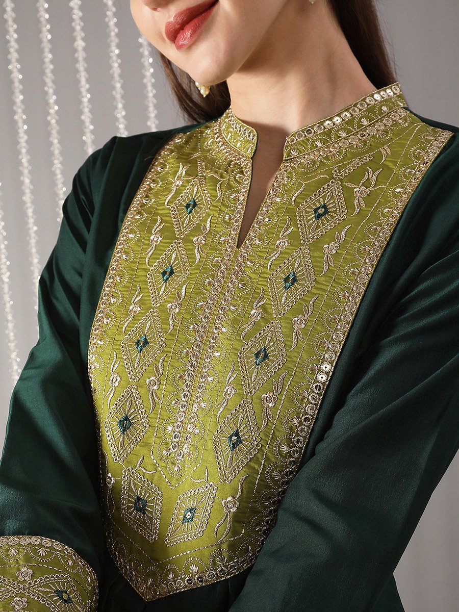 Women Green Mandarin Collar Embroidered Kurta with Pant and Dupatta Set