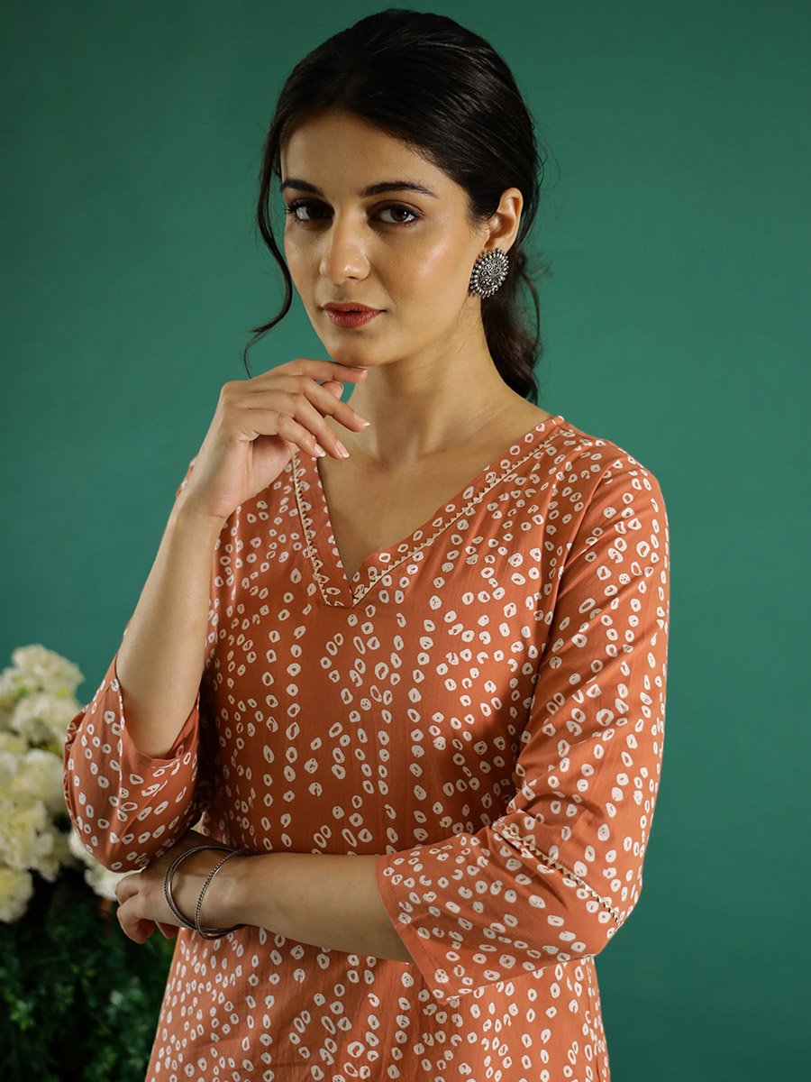Peach Bandhani Print V Neck Kurta