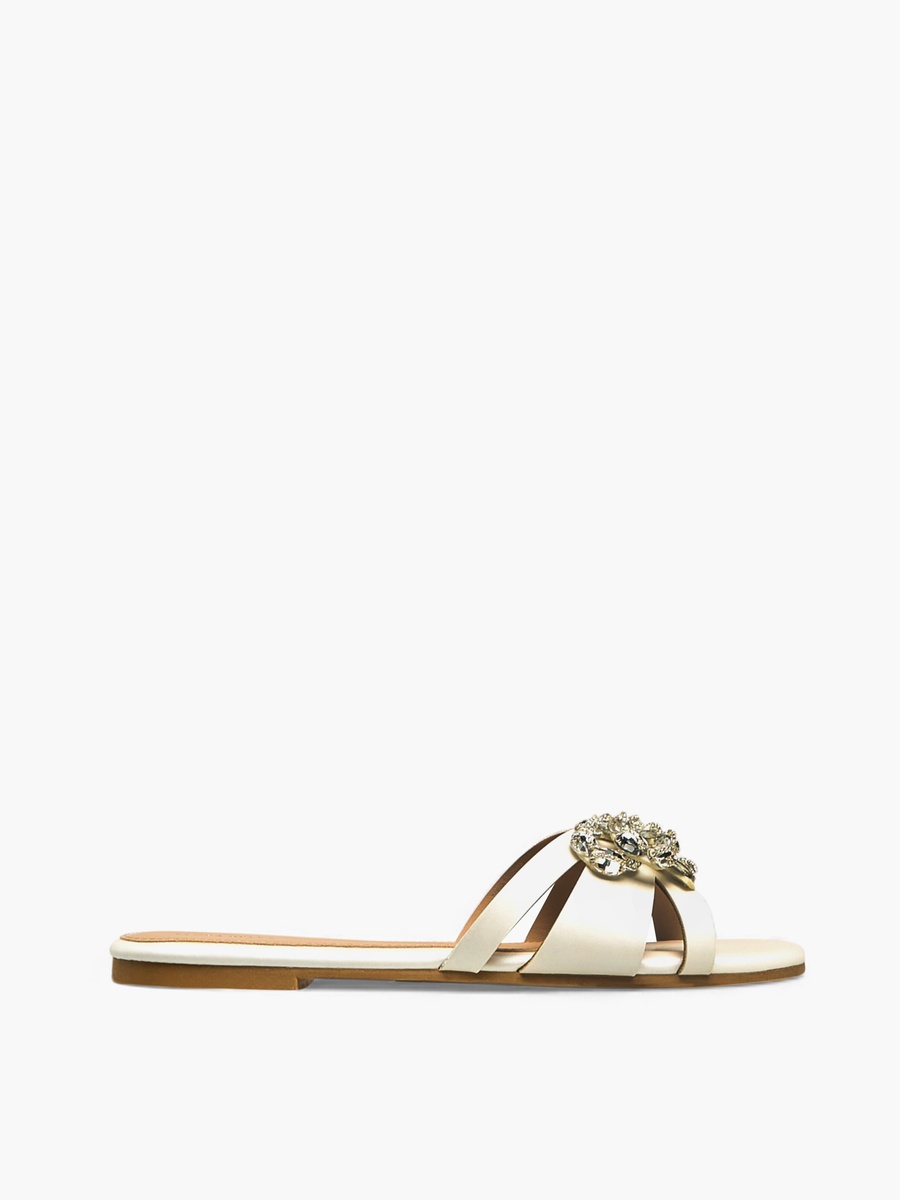 Women Embellished Slip-On Flat Sandals