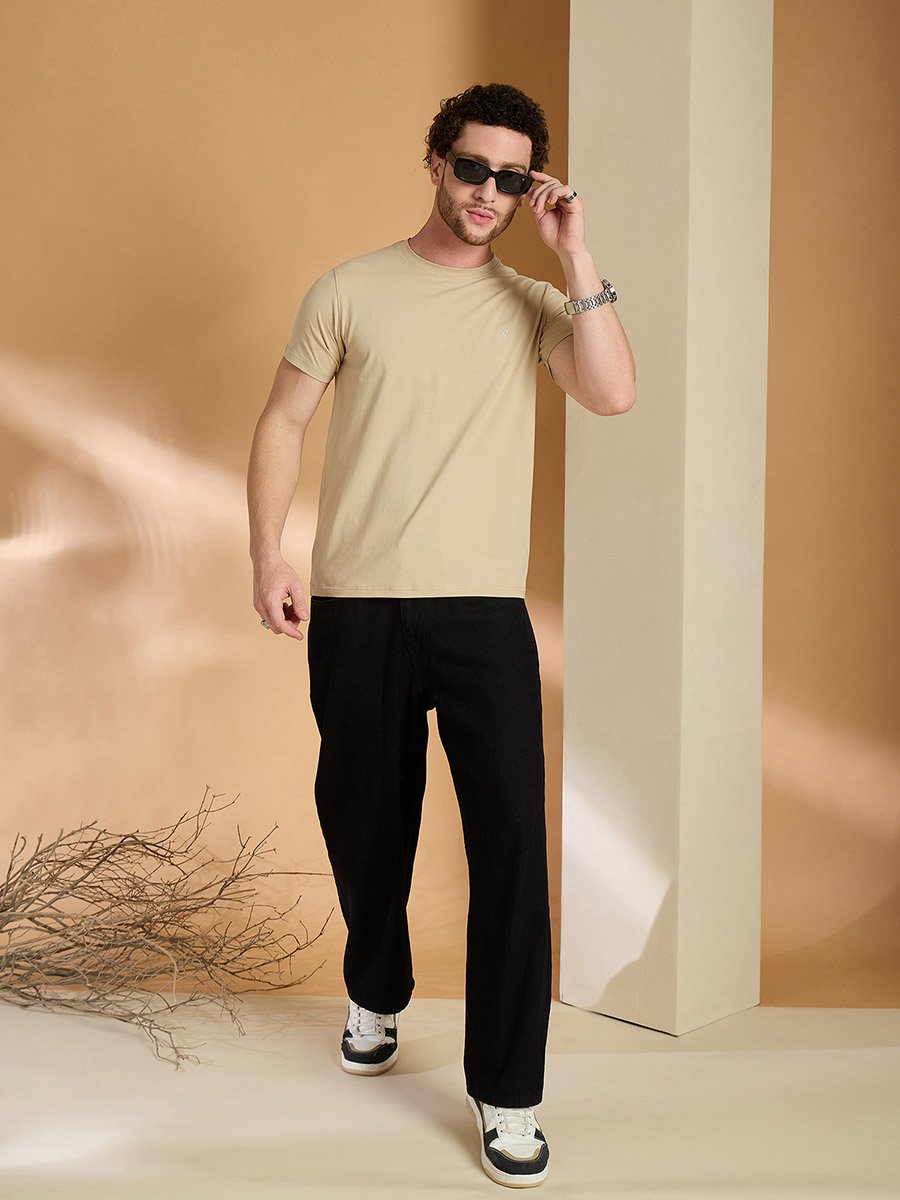 Beige Solid Slim Fit T-Shirt