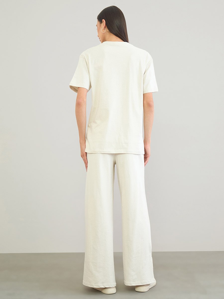 Off White Embroidered Detail T-Shirt and Joggers Co-Ords
