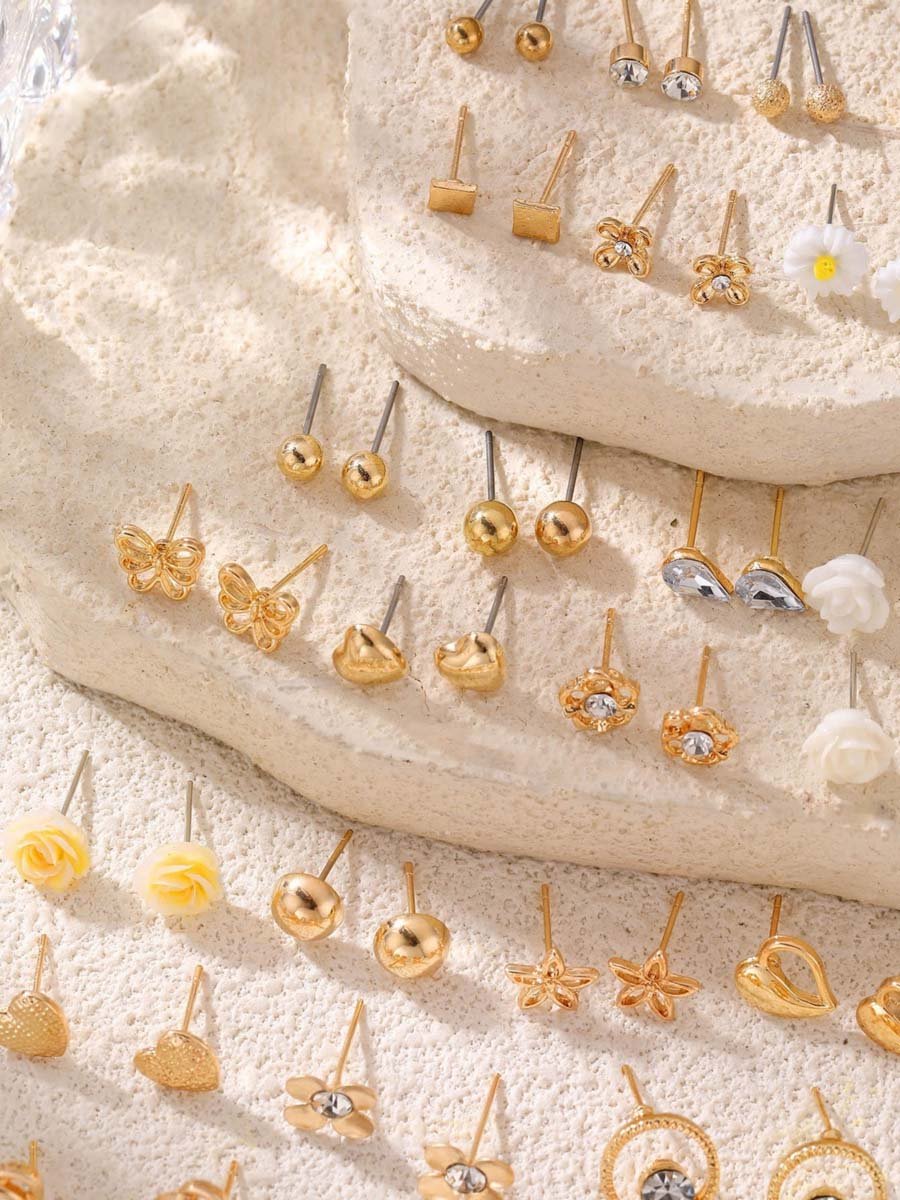 Set of 30 - Assorted Stud Earrings