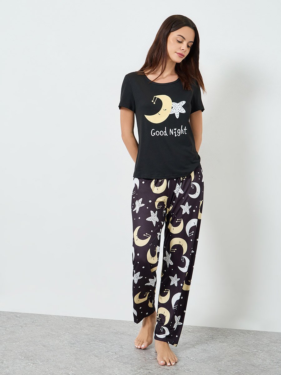 Black Star Moon Print T-Shirt and Pyjama Set