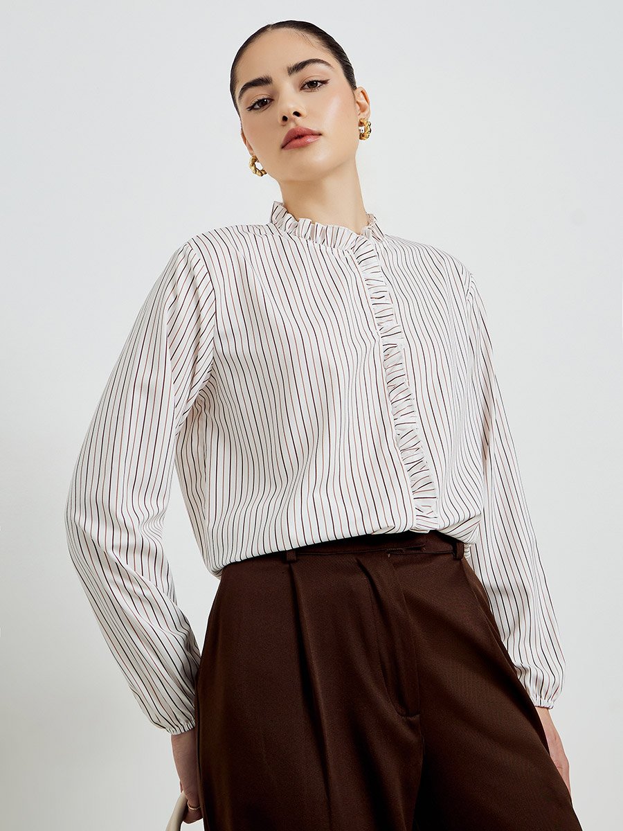 قميص مخطط بتفاصيل كرانيش