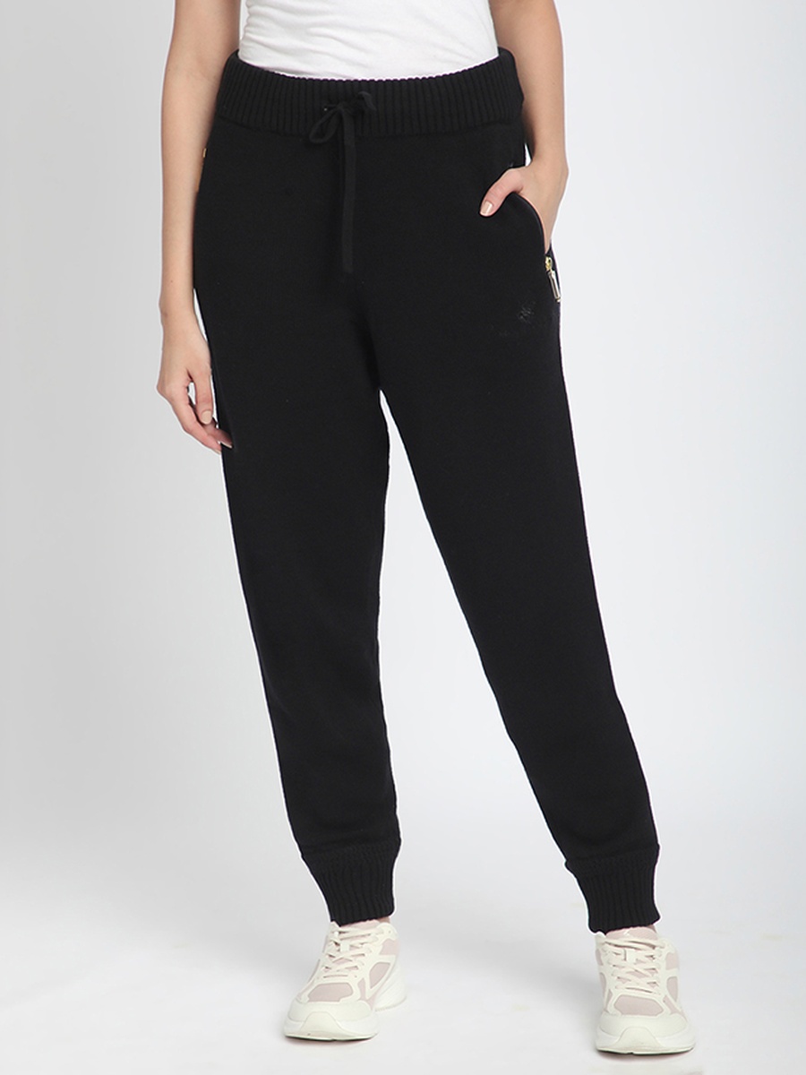 Women Solid Knit Cuffed Joggers