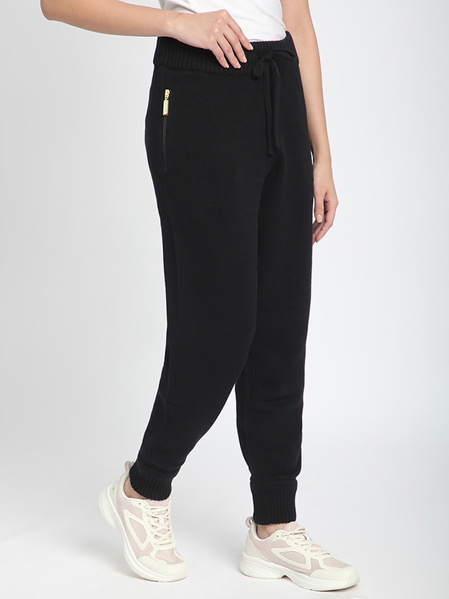 Women Solid Knit Cuffed Joggers
