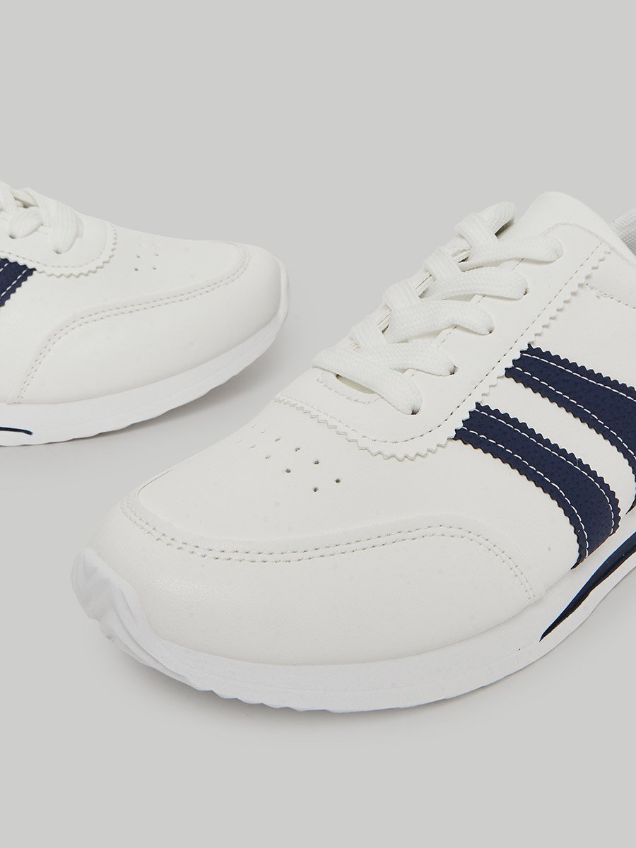 Color Block Lace-up Sneaker