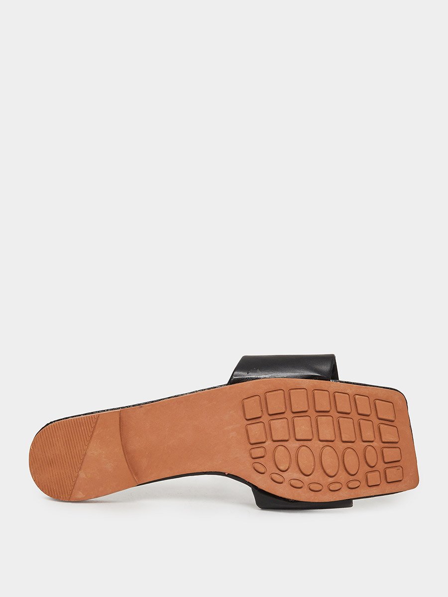 Black Pleated Slip-On Flat Sandals
