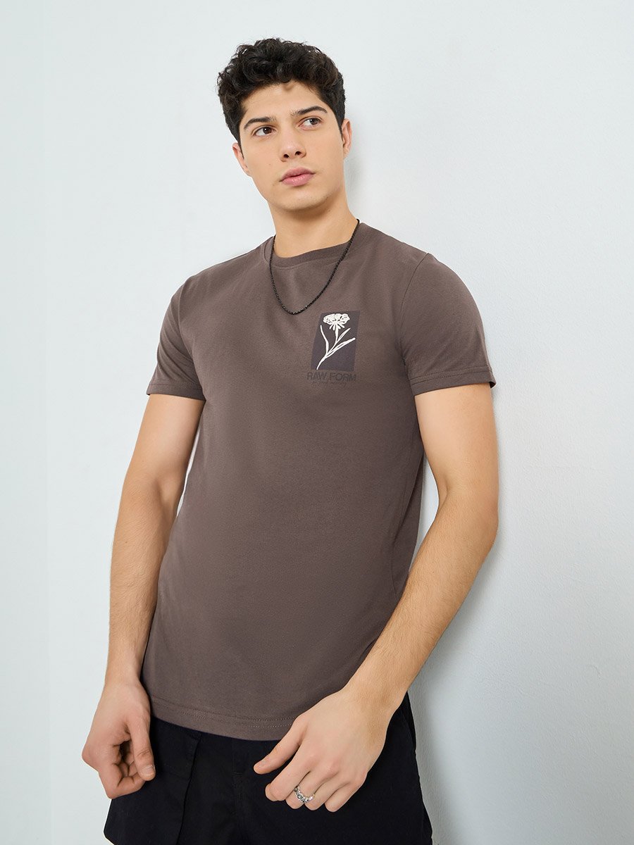 Men Brown Graphic Print Crew Neck T-Shirt