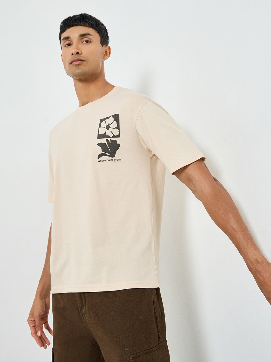 Men Beige Graphic Print Oversized T-Shirt