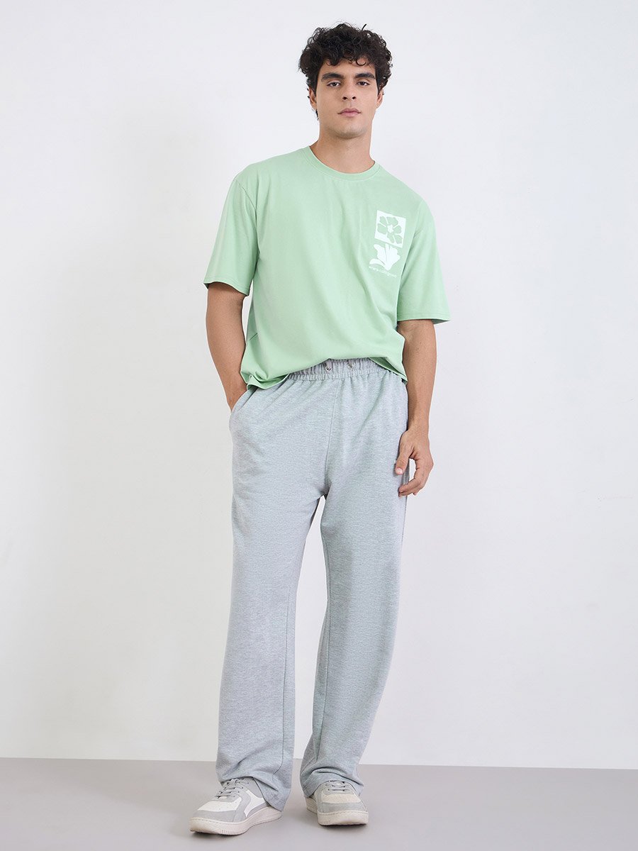 Men Green Graphic Print Crew Neck T-Shirt