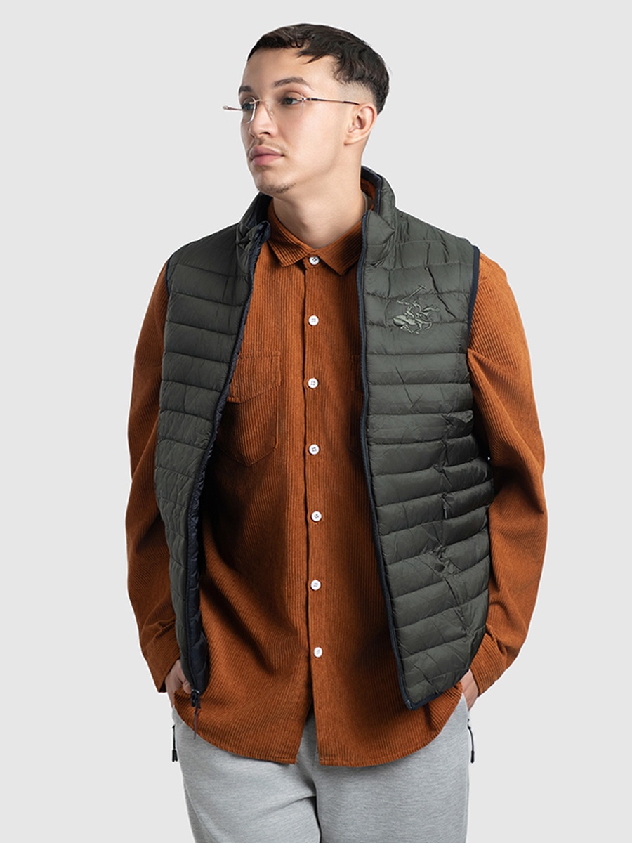 Men Zippered Reversible Gilet