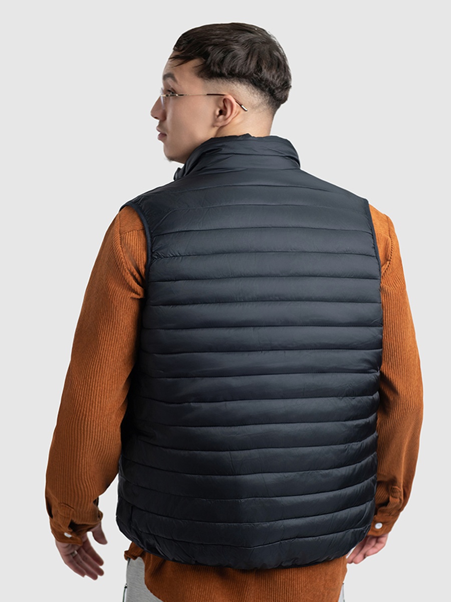 Men Zippered Reversible Gilet