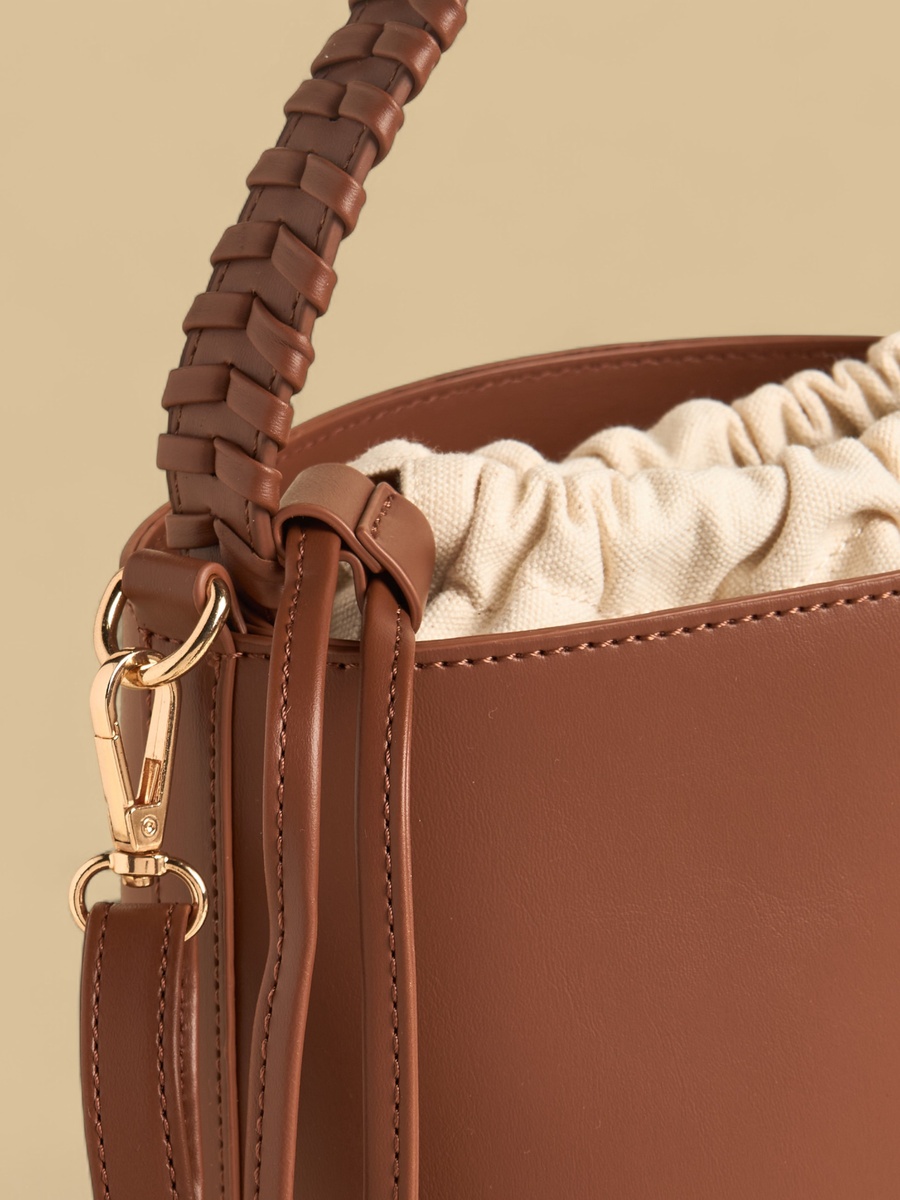 Braided Handle Bucket Bag with Detachable Strap