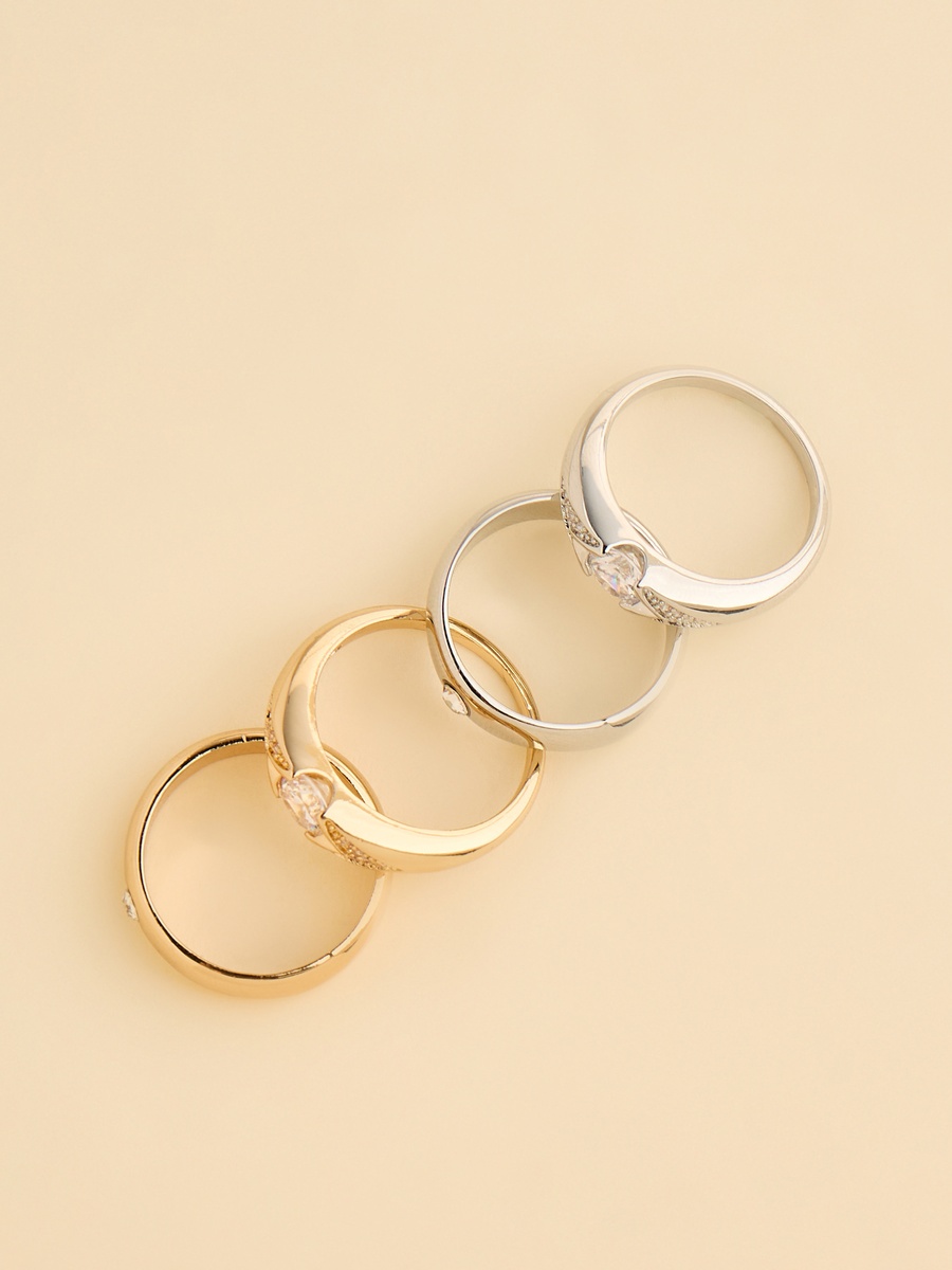 Pack of 4 - Embellished Ring