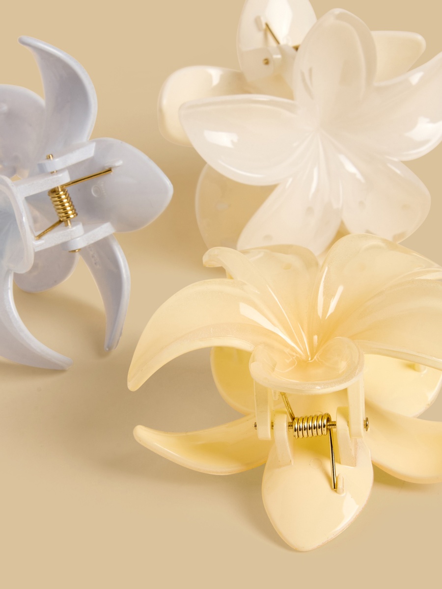 Pack of 3 - Floral Shaped Hair Clamp
